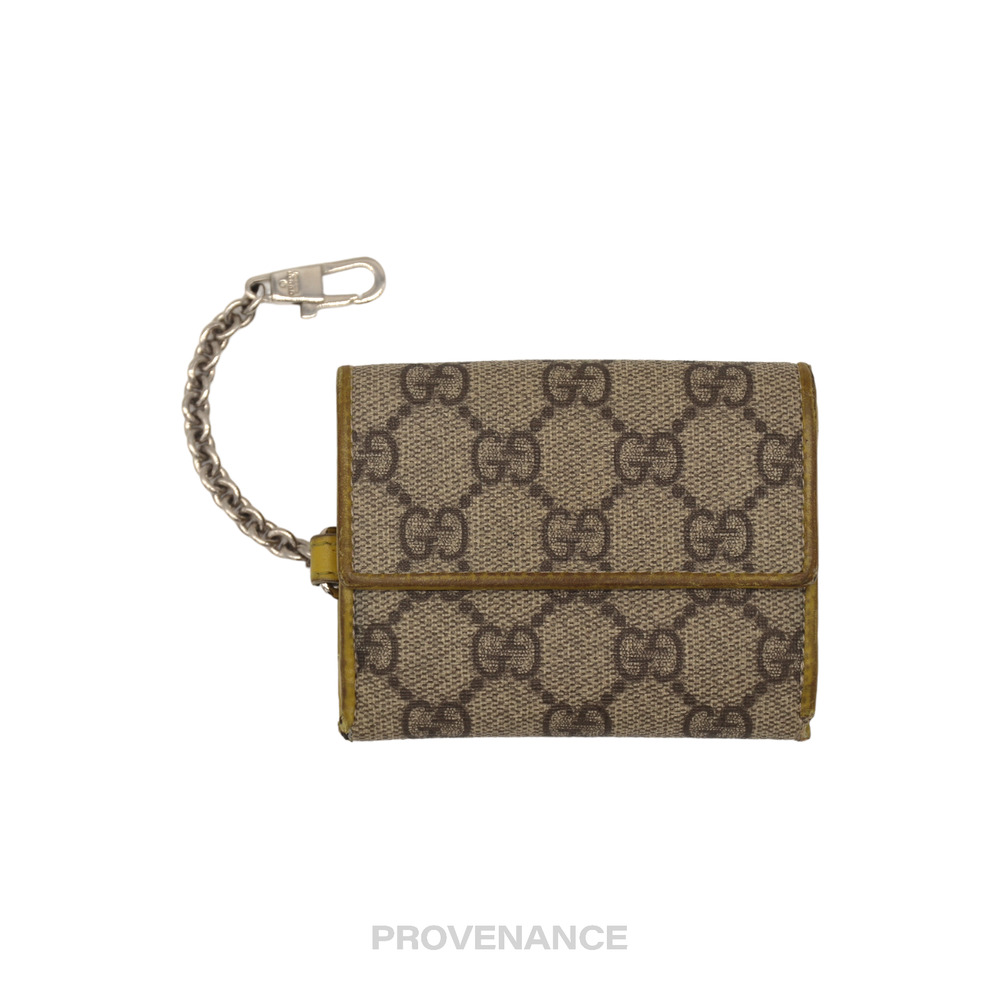 🔴 Gucci Trifold Chain Wallet - GG Supreme Yellow